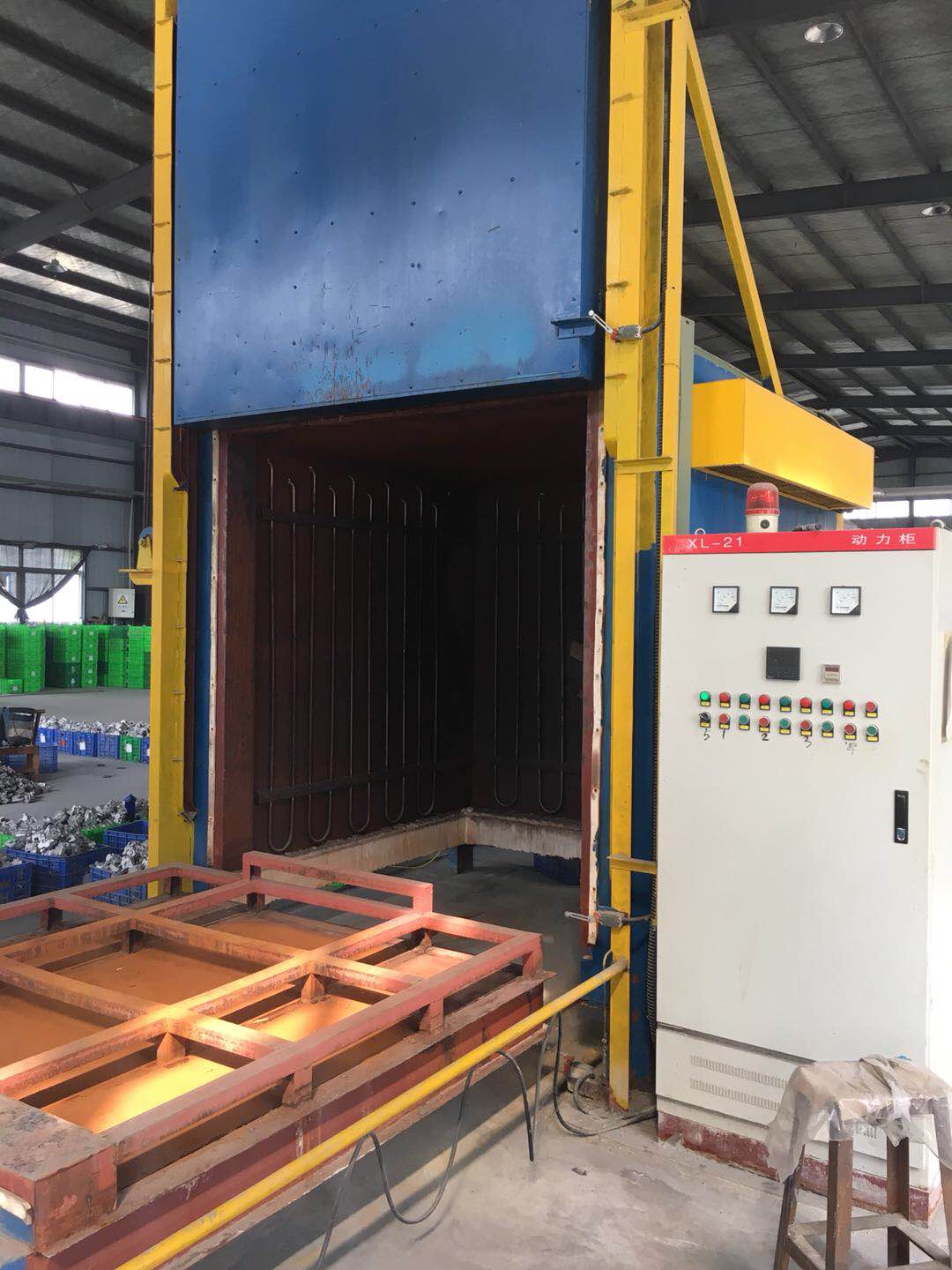 廠房、車(chē)間及辦公室圖片